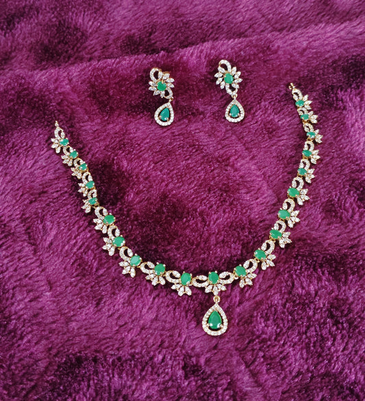 EMERALD AND CZ STONE NECK SET