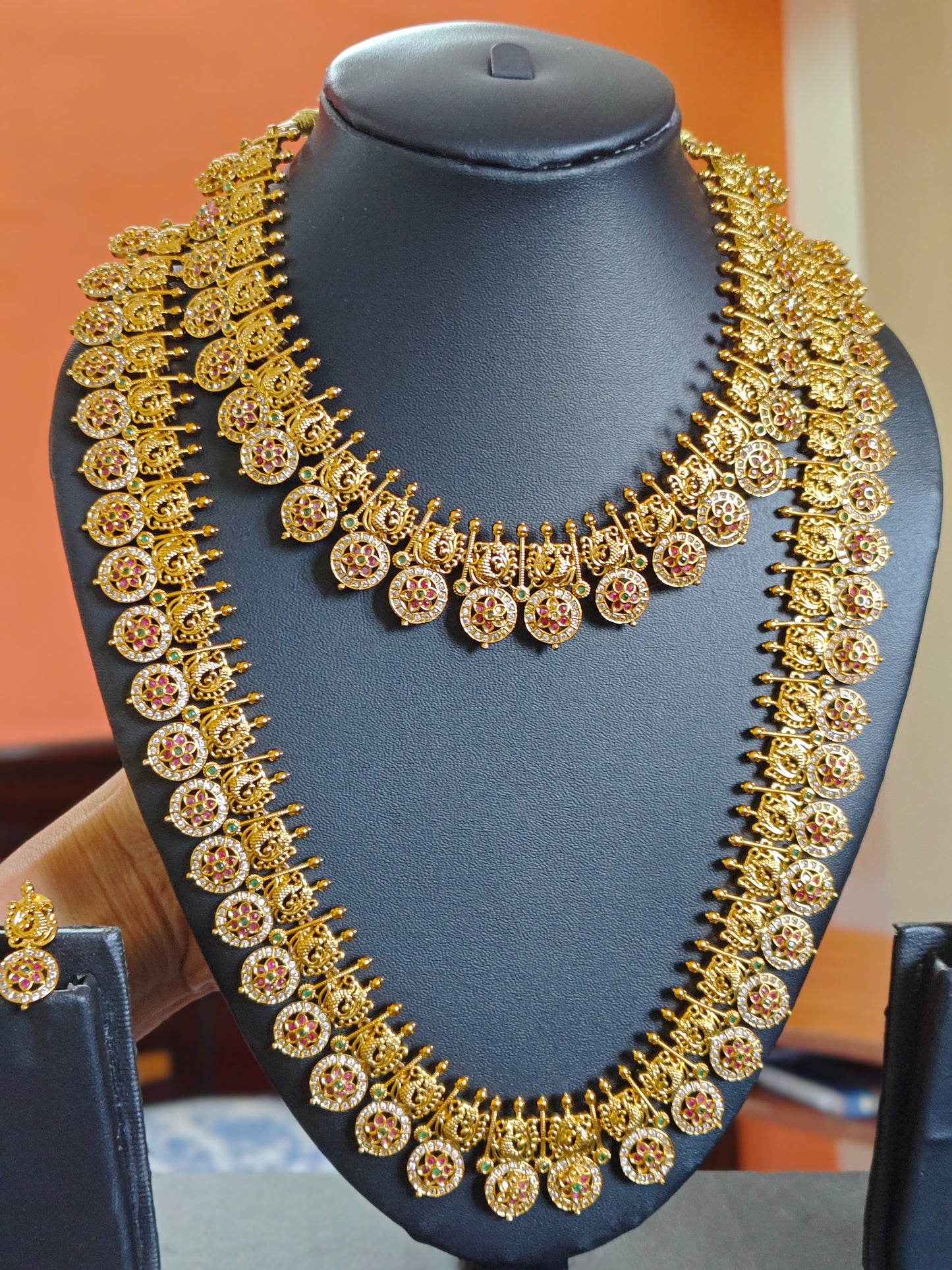 BOTTU MALA SET