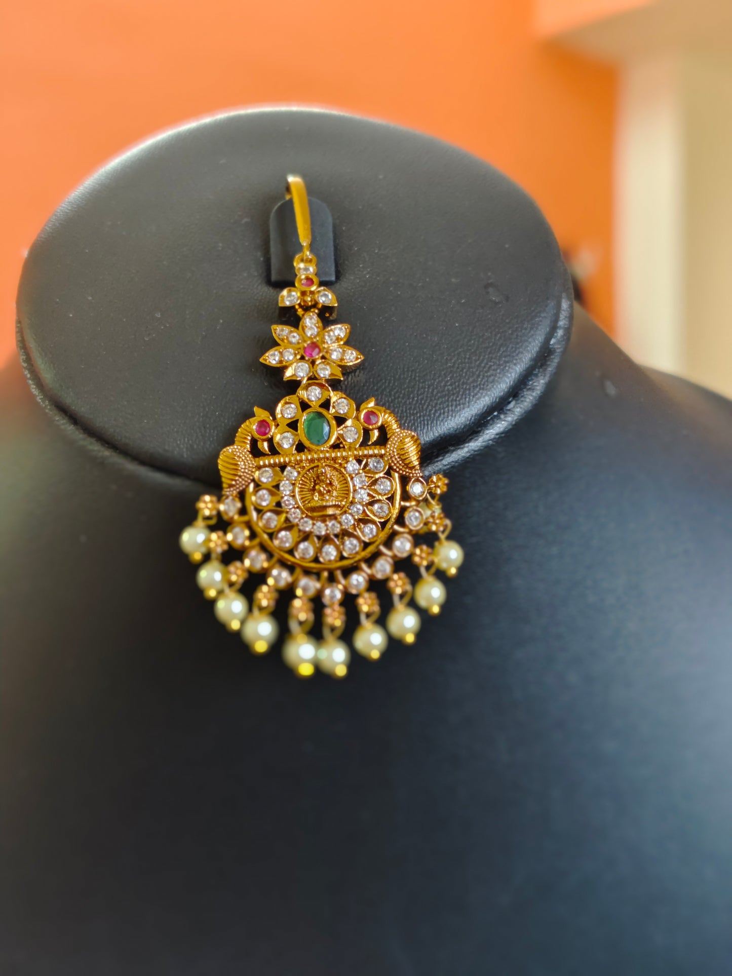 MAANG TIKKA WITH BEAUTIFUL STONEWORK