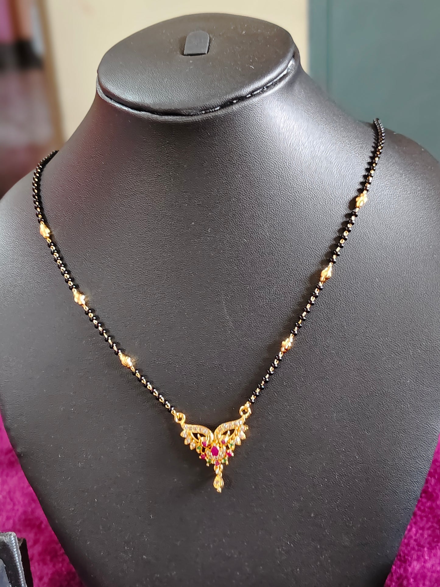 SHORT BLACK BEADS WITH CZ DOLLAR
