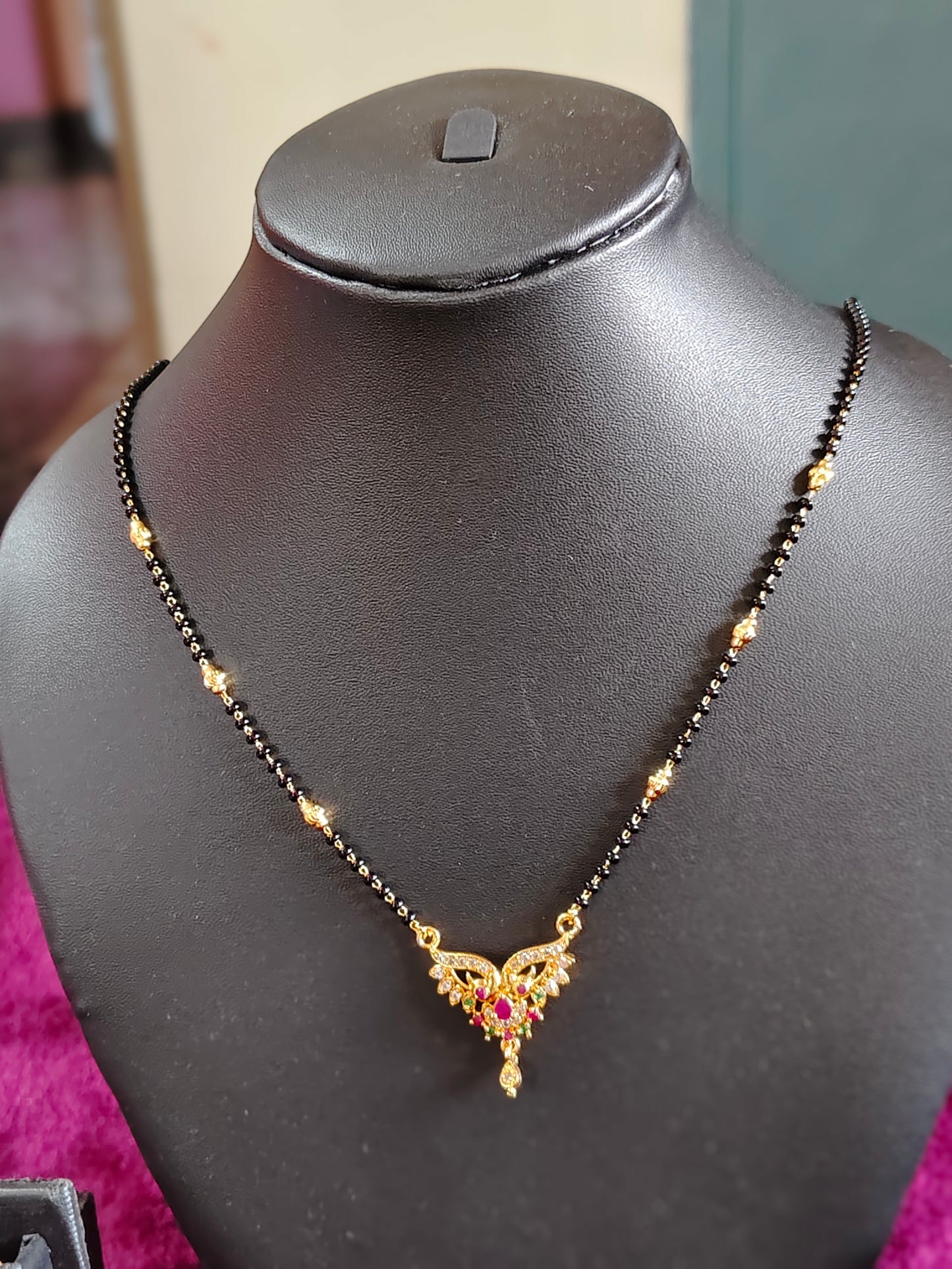 SHORT BLACK BEADS WITH CZ DOLLAR