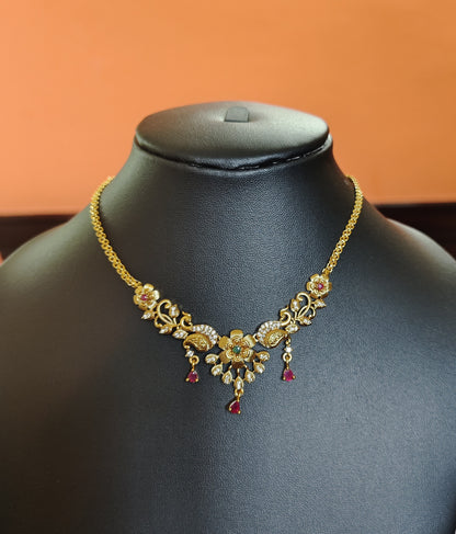 SIMPLE AND SUPERB NECKLACE WITH INTRICATE WORK
